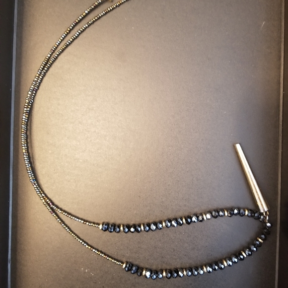 Beaded necklaces - Picture 5 of 6